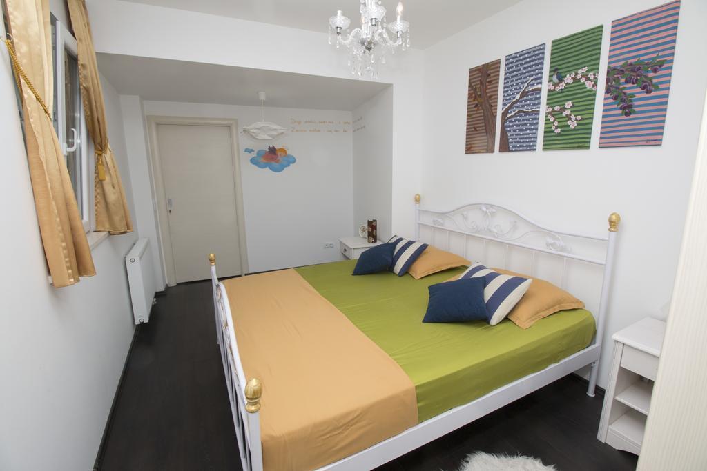 Apartment Mate أوميس المظهر الخارجي الصورة